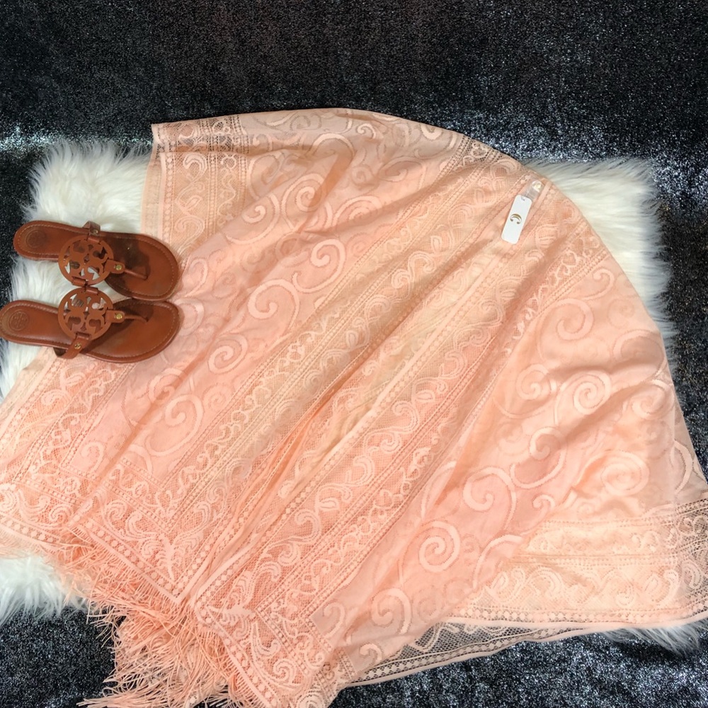 Charming Charlies Lace fringe kimono